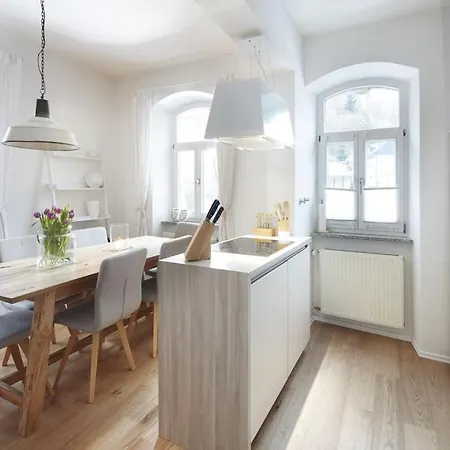 Tatil Evi In With Swimming Pool Rieden (Mayen-Koblenz)