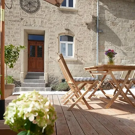 Tatil Evi In With Swimming Pool Rieden (Mayen-Koblenz)