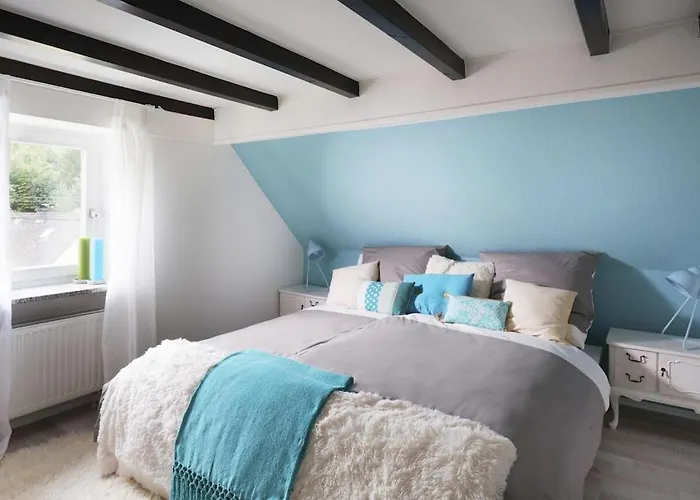 בית נופש In With Swimming Pool