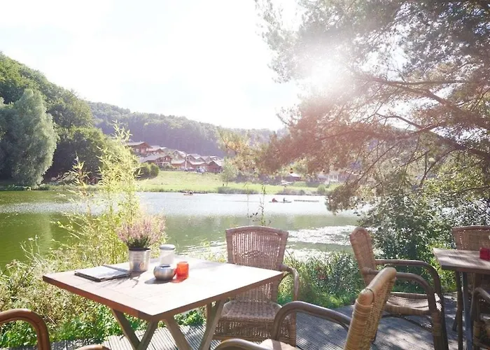 In With Swimming Pool בית נופש